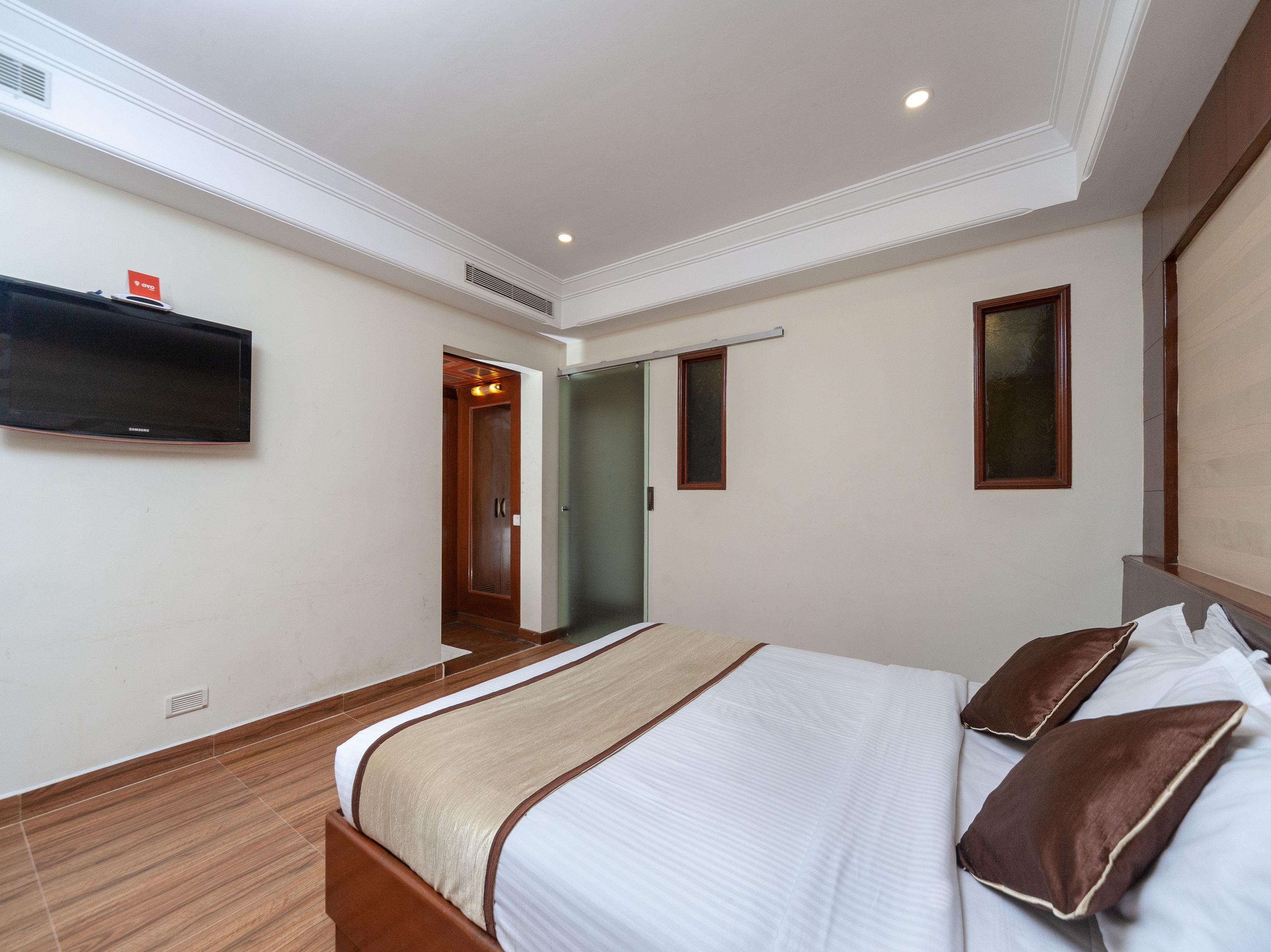 Capital O 6229 Ilara Hotels And Resorts Siruseri Exterior photo